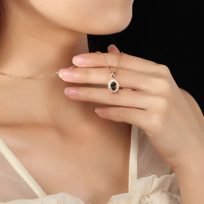 璀璨日常 DEMONE/黛慕妮18K玫瑰金綠碧璽鉆石吊墜的魅力